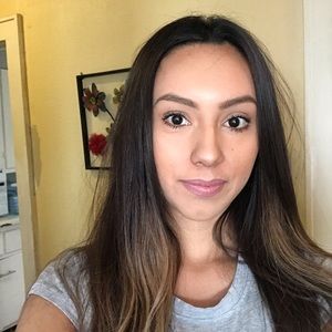 Meet your Posher, Vanessa